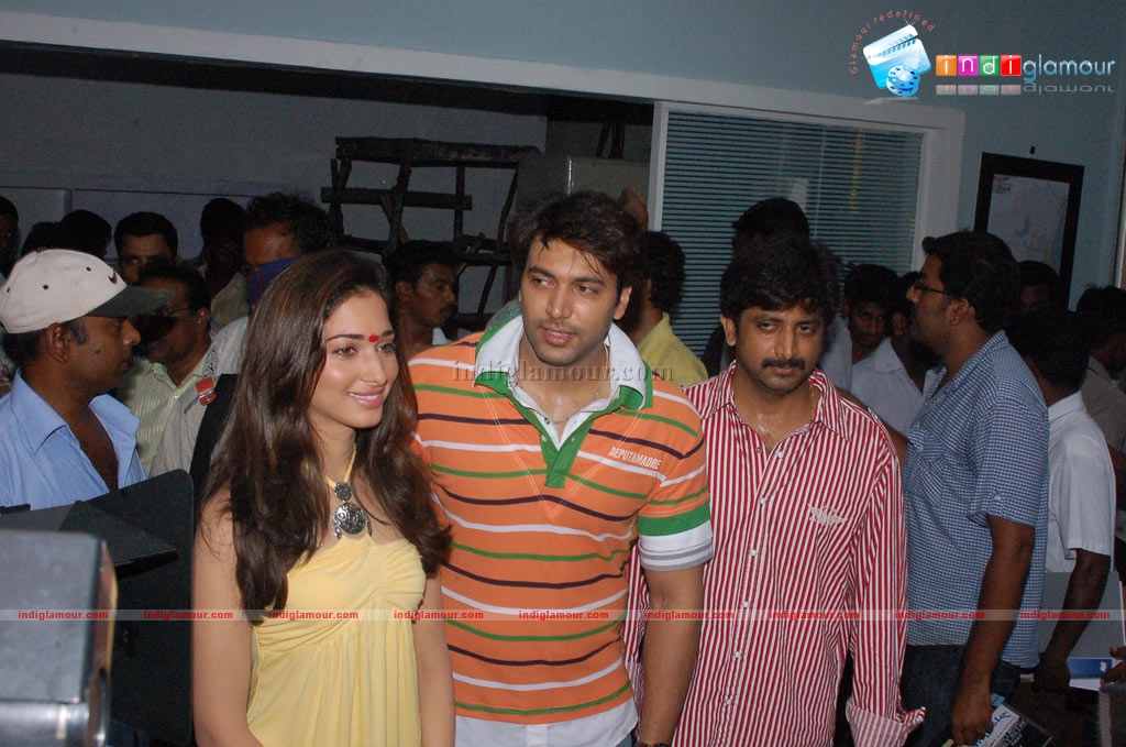 Thillalangadi Movie Launch Event hd photo